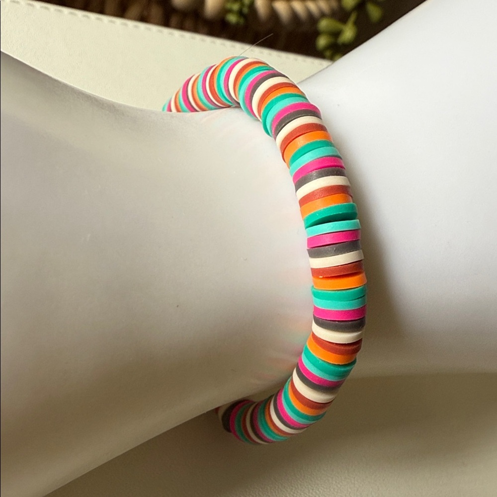 Holiday Funfetti (5) Bracelets (Medium Size 16) Bundle Pack